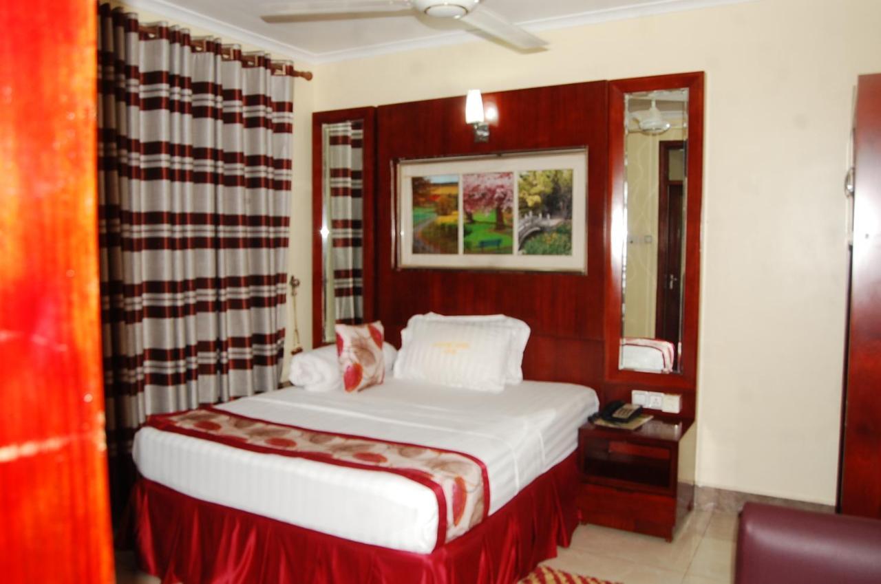 Donsuite Hotel Dar es Salaam Exterior foto