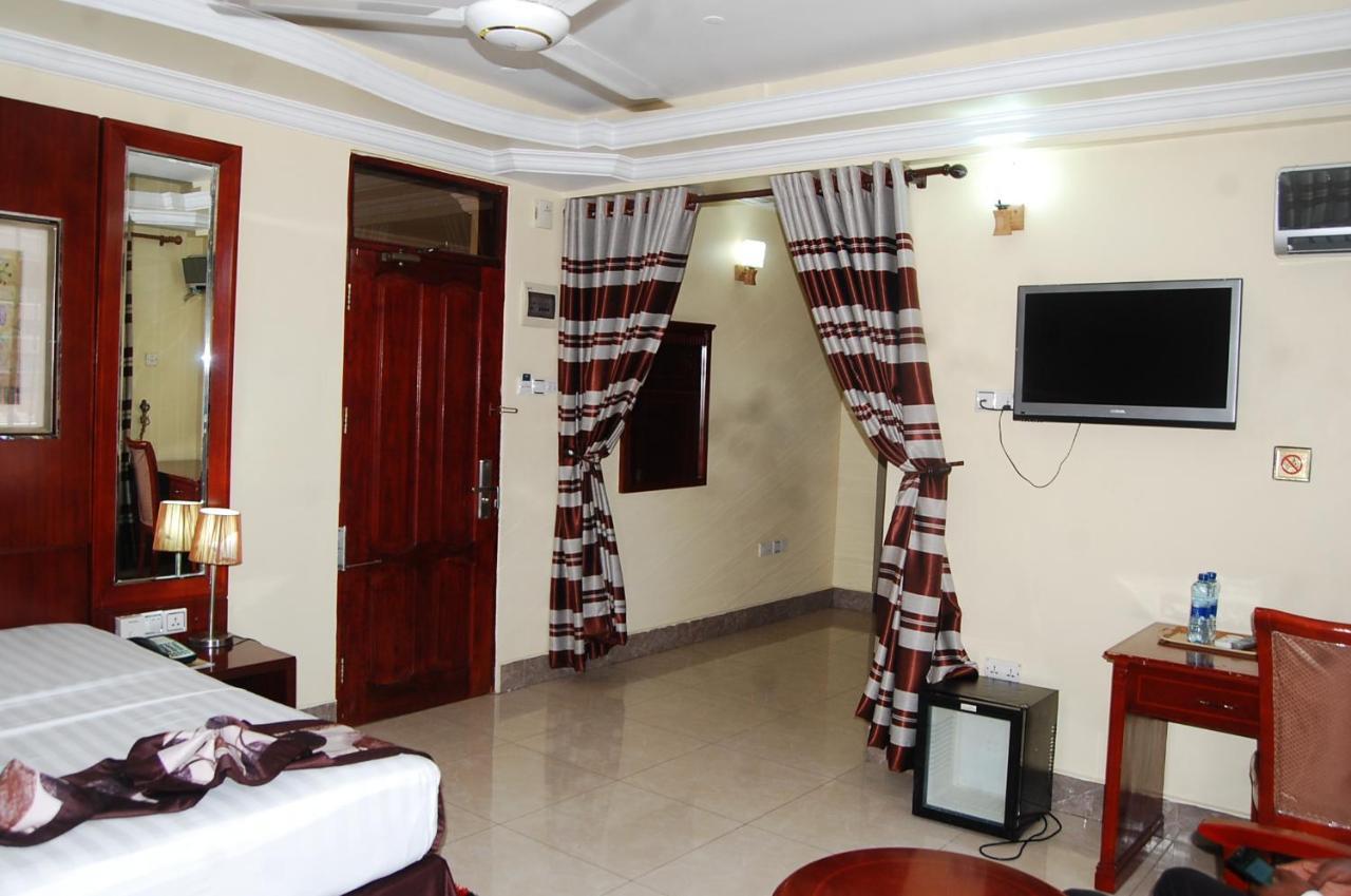 Donsuite Hotel Dar es Salaam Exterior foto